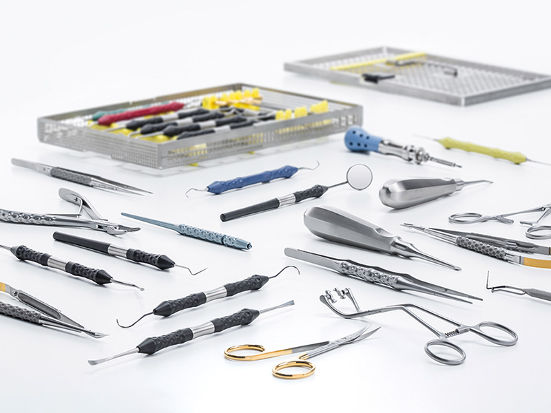 Ağız cerrahisi için farklı aletler